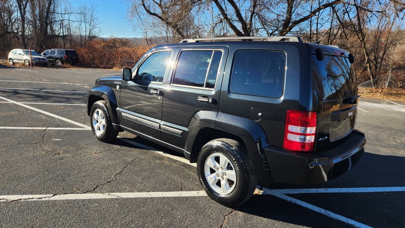 Jeep Liberty Sport 4WD 2012