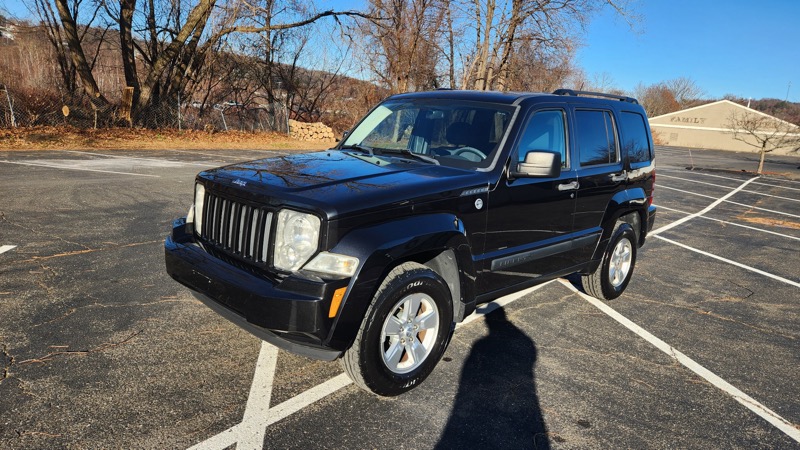 Jeep Liberty Sport 4WD 2012