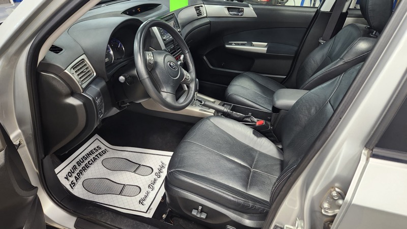 Subaru Forester 2.5X Limited 2010