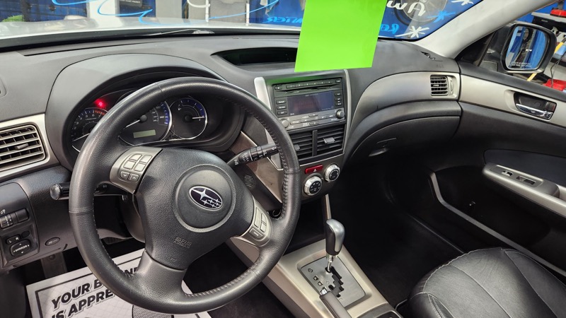 Subaru Forester 2.5X Limited 2010