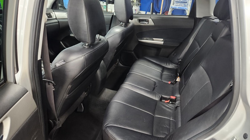 Subaru Forester 2.5X Limited 2010