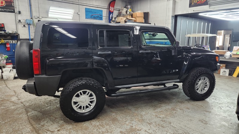 HUMMER H3 Base 2009