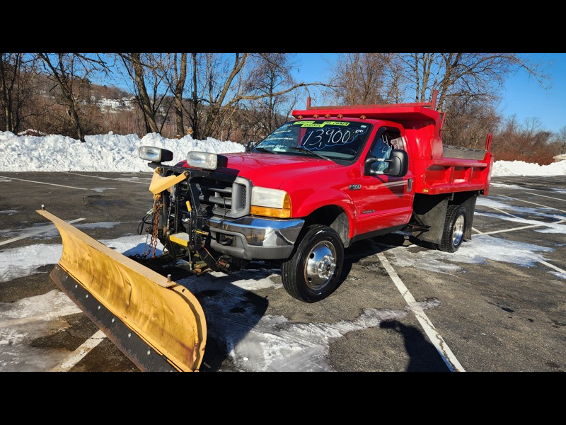 2000 Ford F-550 Regular Cab 4WD DRW
