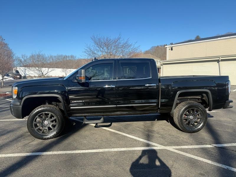 GMC Sierra 1500 Denali Crew Cab Short Box 4WD 2015