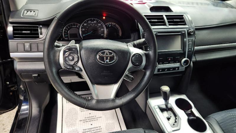 Toyota Camry SE 2013