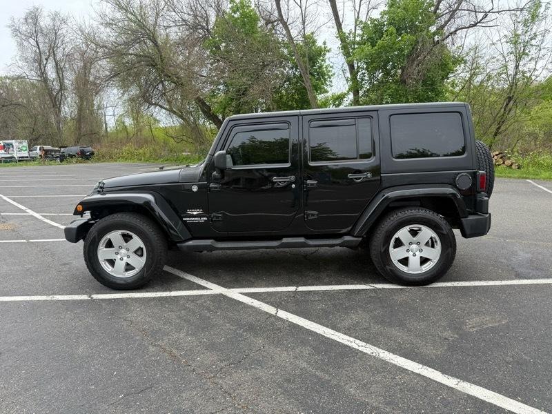 Jeep Wrangler Unlimited Sahara 4WD 2010