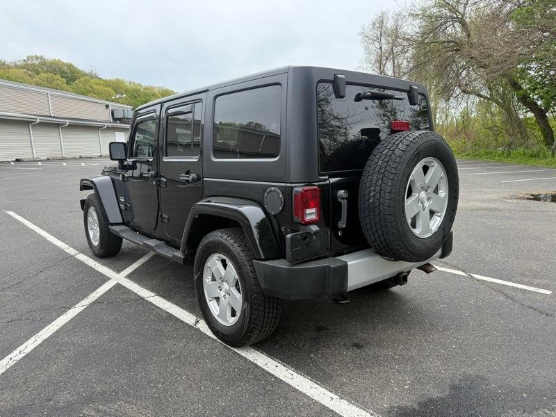 Jeep Wrangler Unlimited Sahara 4WD 2010