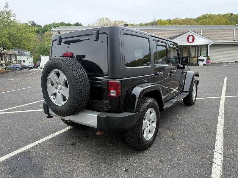 Jeep Wrangler Unlimited Sahara 4WD 2010