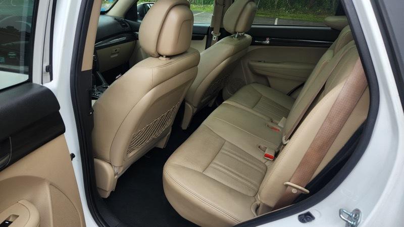 Kia Sorento EX V6 4WD 2012