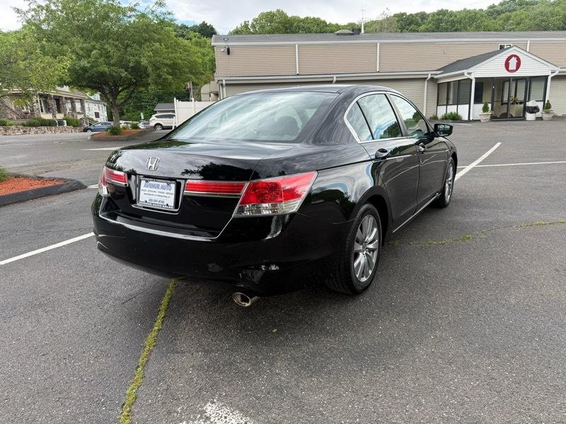 Honda Accord EX Sedan AT 2012