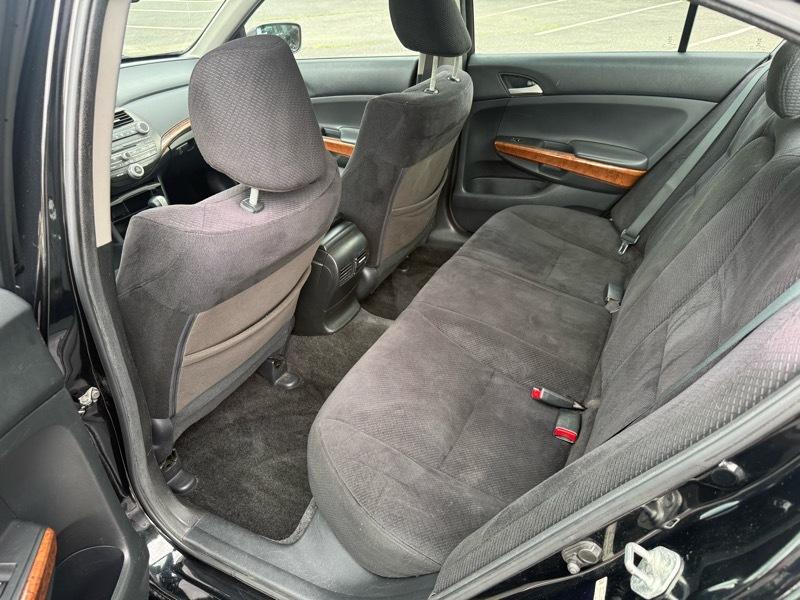 Honda Accord EX Sedan AT 2012