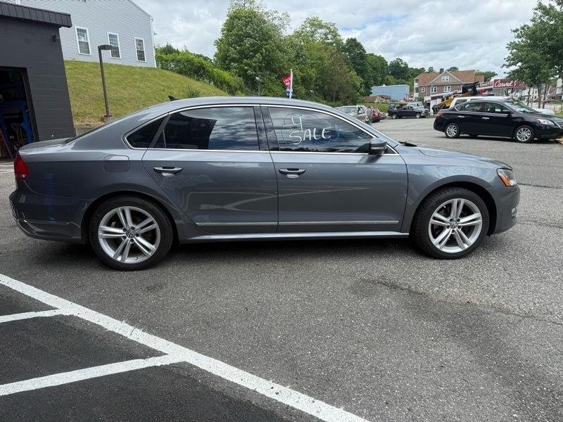 Volkswagen Passat 2.0L TDI SE AT 2014