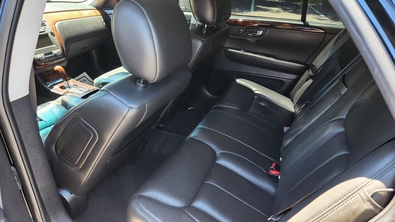 Cadillac DTS Premium w/ Navi 2011