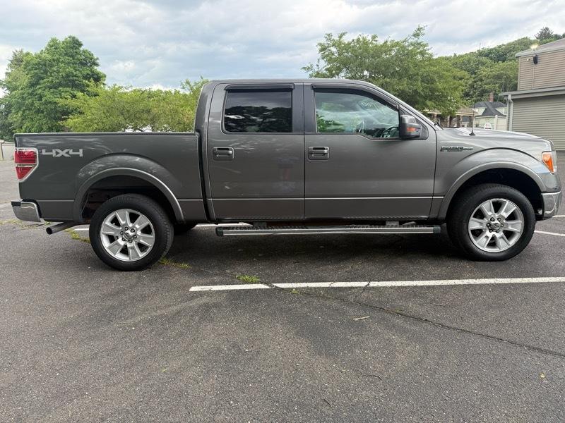 Ford F-150 4WD SuperCrew 145" Lariat 2012
