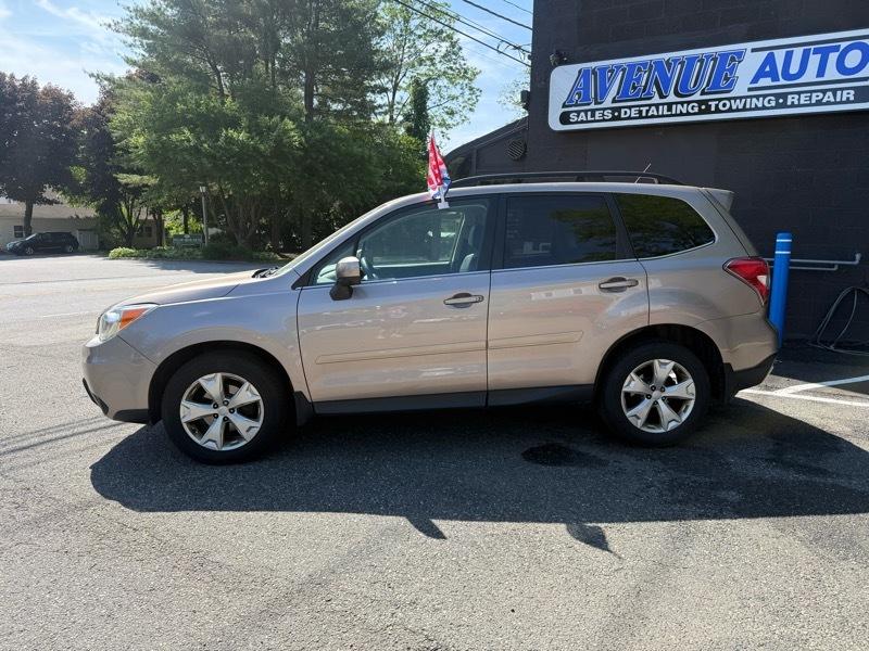 Subaru Forester 2.5i Limited 2014