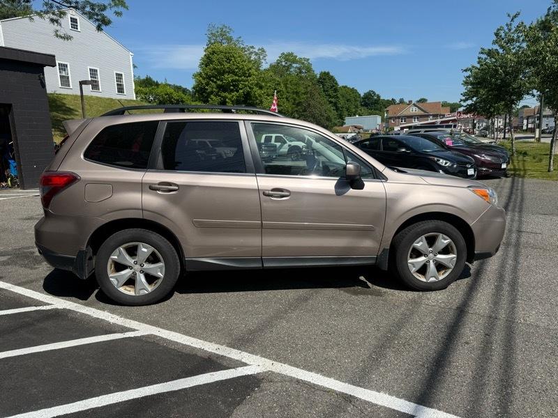 Subaru Forester 2.5i Limited 2014