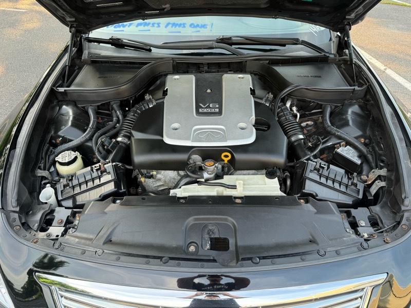 Infiniti G Sedan G37x AWD 2011