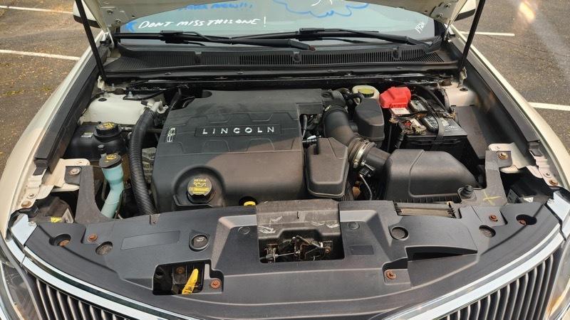 Lincoln MKS AWD 2013