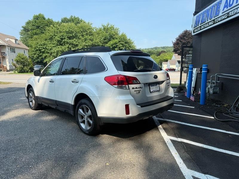 Subaru Outback 2.5i Limited 2013