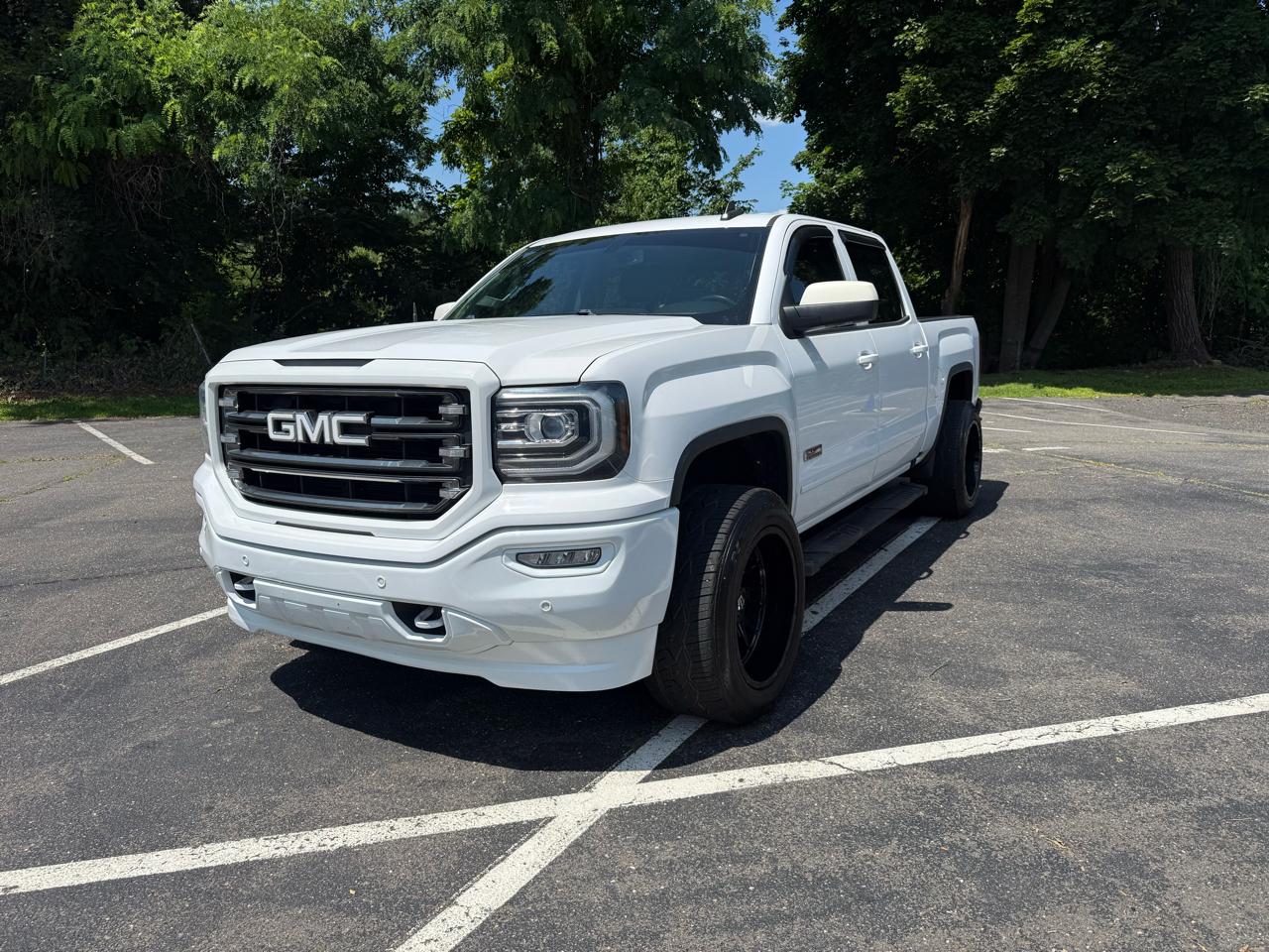 GMC Sierra 1500 4WD Crew Cab 147" AT4 2017