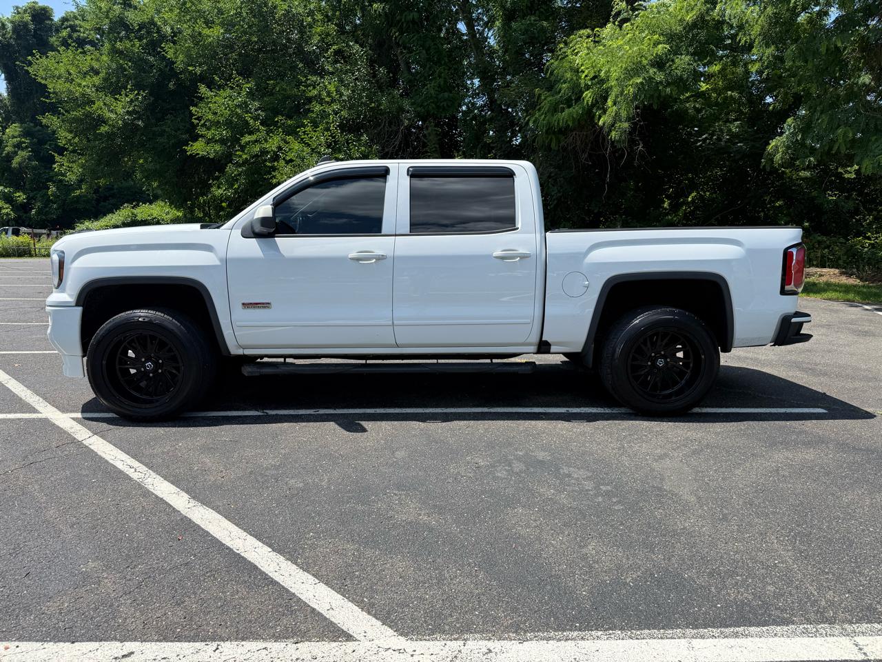 GMC Sierra 1500 4WD Crew Cab 147" AT4 2017