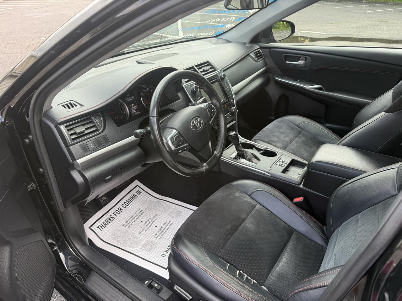 Toyota Camry XLE 2016