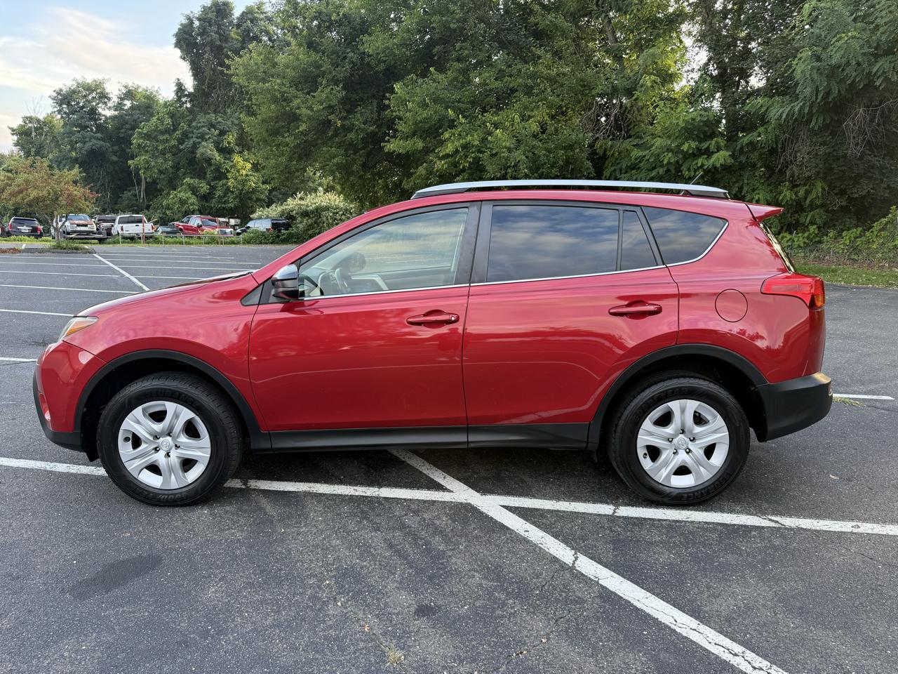 Toyota RAV4 LE AWD 2014
