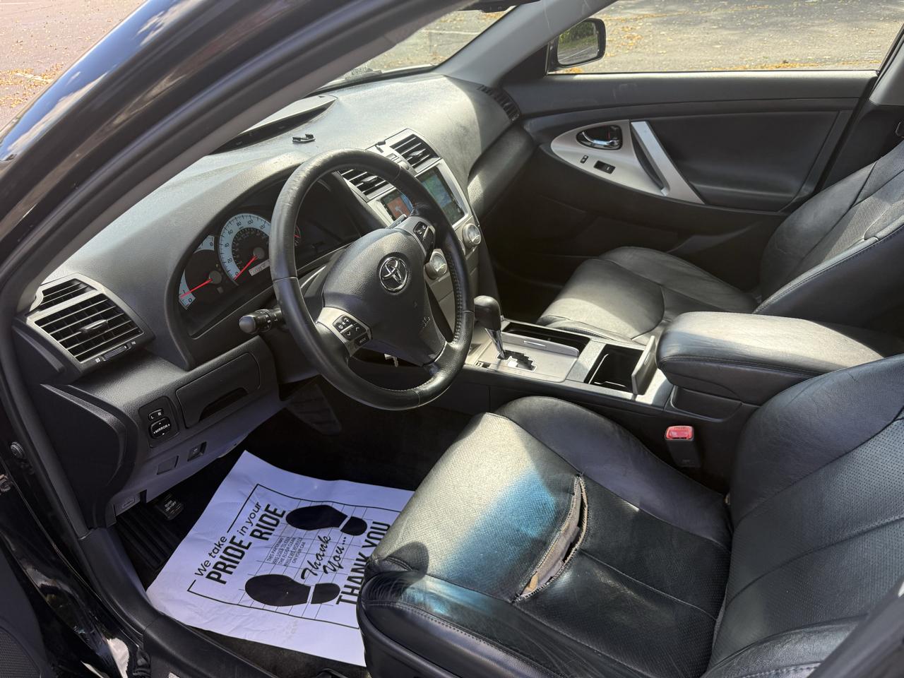 Toyota Camry LE V6 6-Spd AT 2010