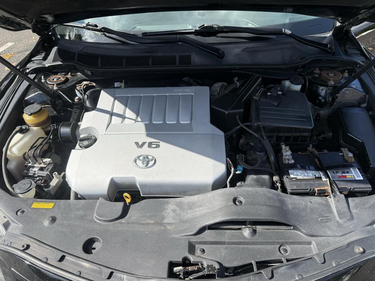 Toyota Camry LE V6 6-Spd AT 2010