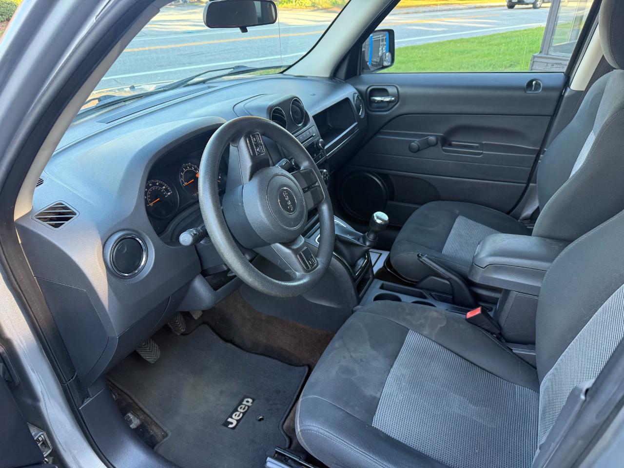 Jeep Patriot Sport 2WD 2015