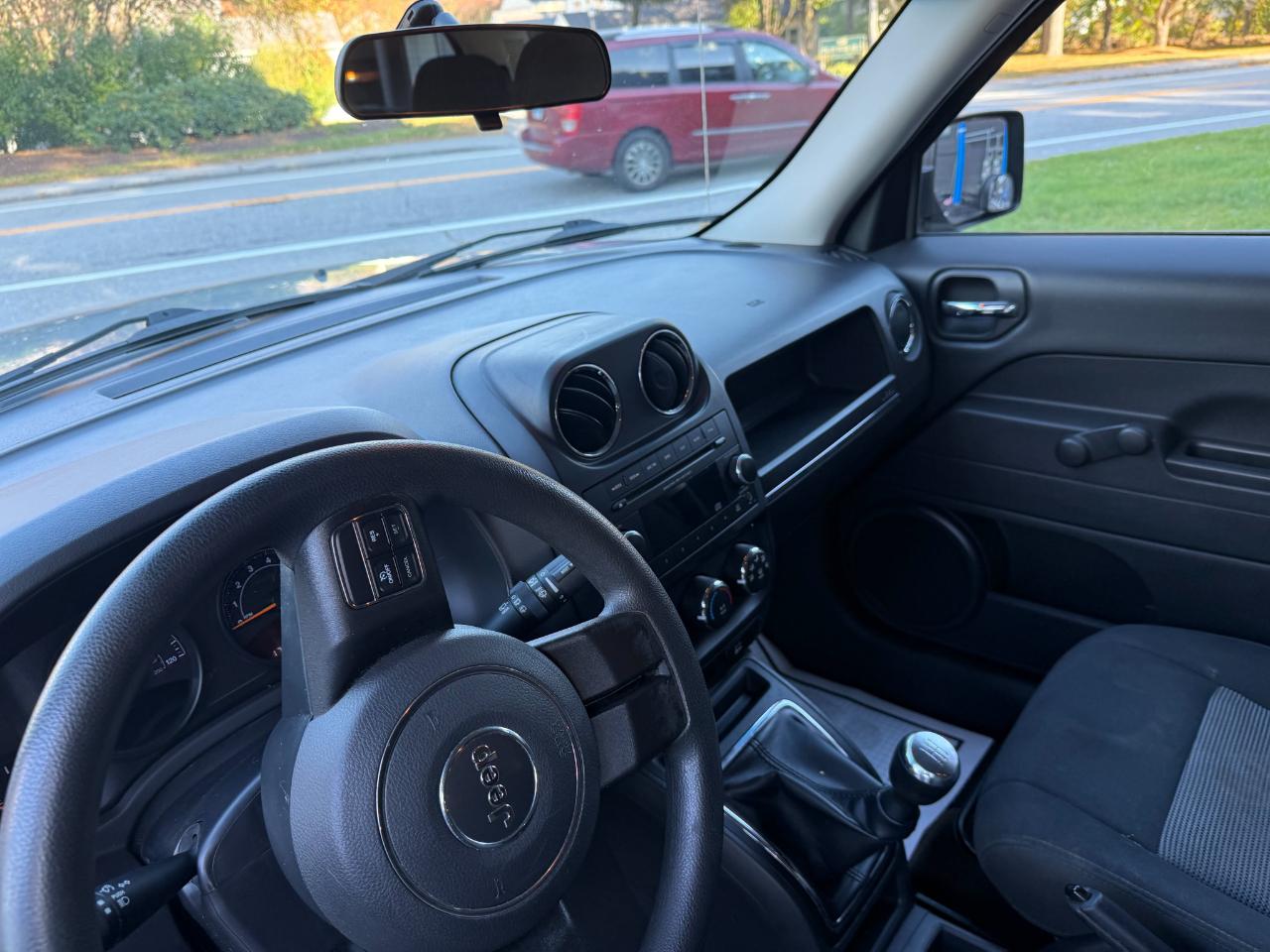 Jeep Patriot Sport 2WD 2015