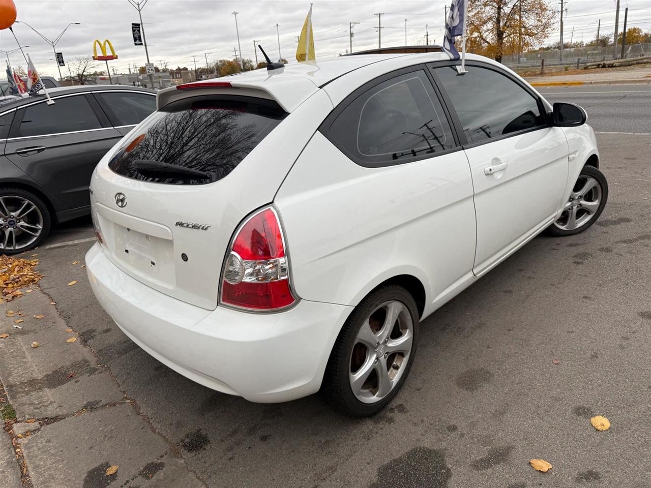 Hyundai Accent SE 3-Door 2009