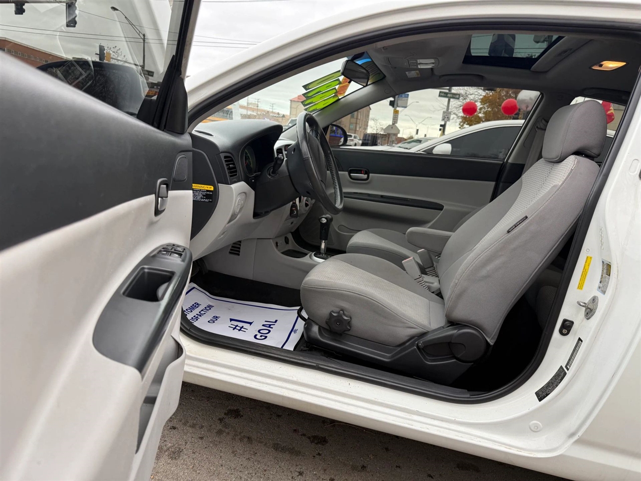 Hyundai Accent SE 3-Door 2009