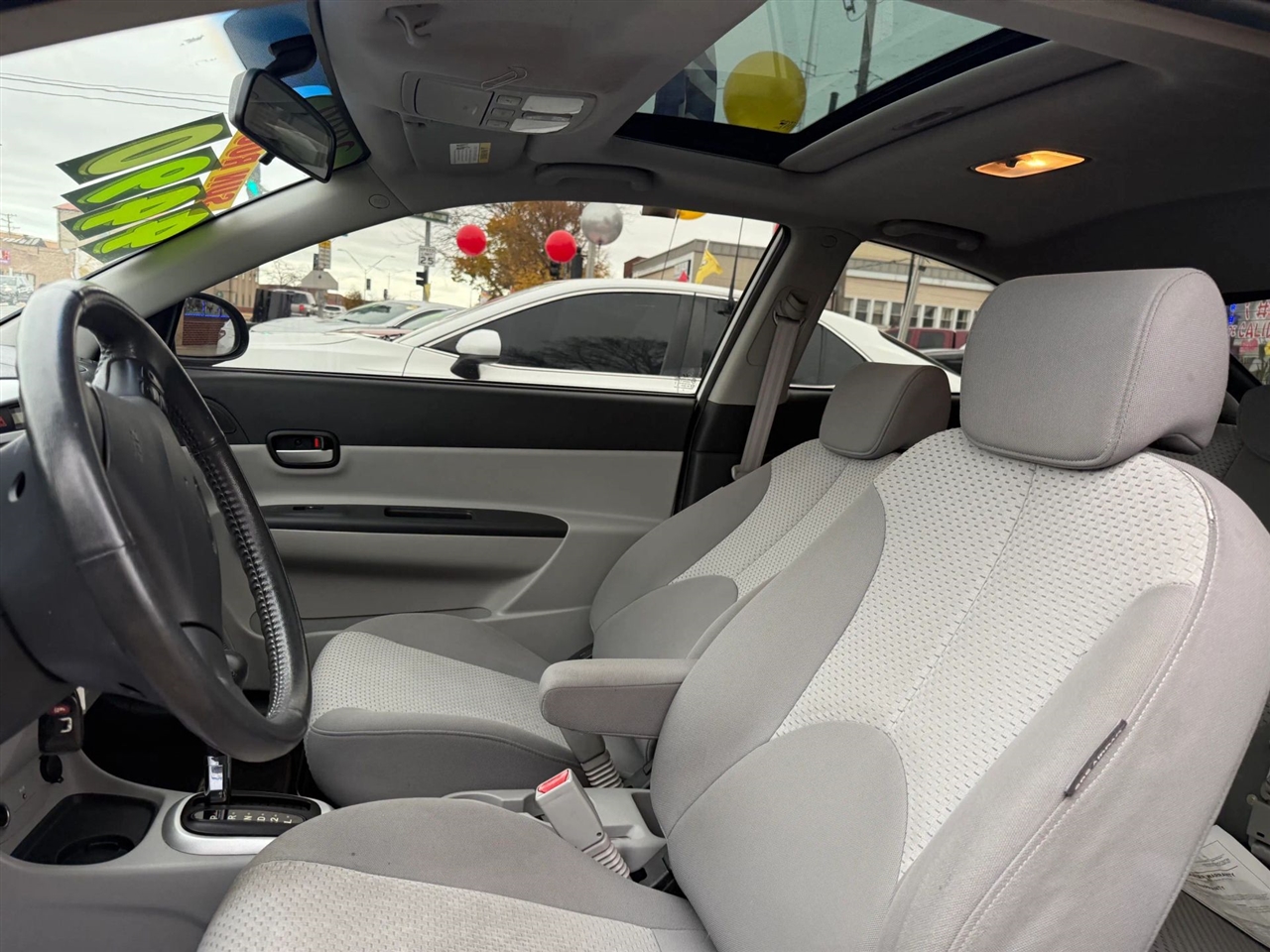 Hyundai Accent SE 3-Door 2009