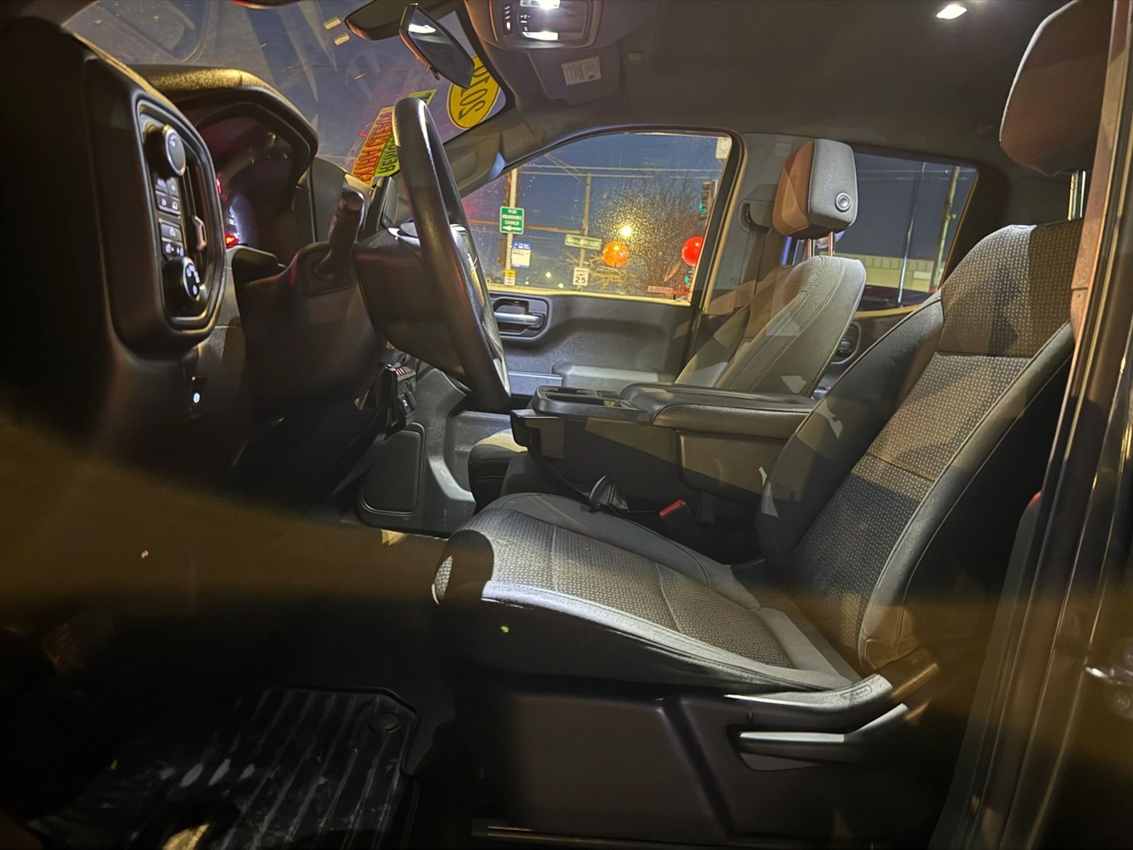 Chevrolet Silverado 1500 Custom Double Cab 4WD 2019