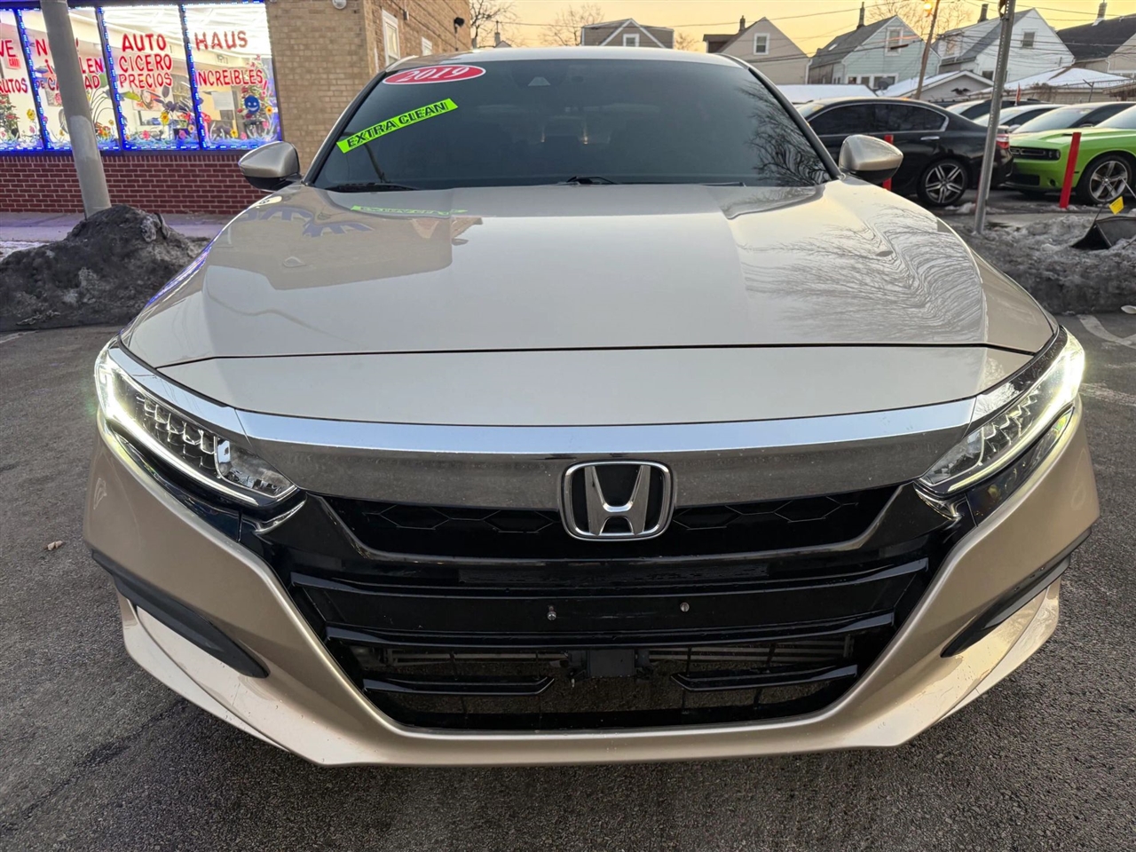 2019 Honda Accord LX's photo