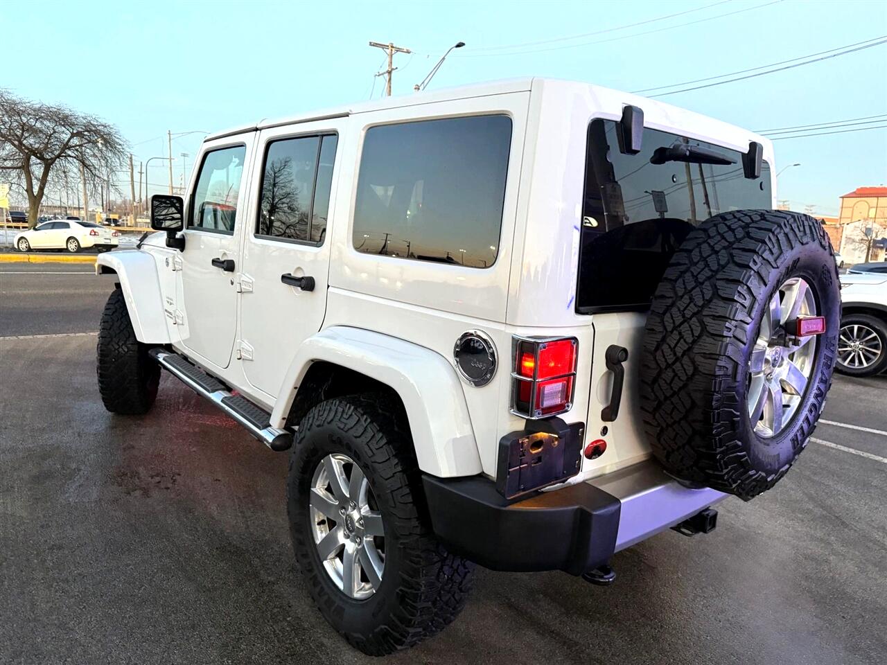 Jeep Wrangler Unlimited Sahara 4WD 2017