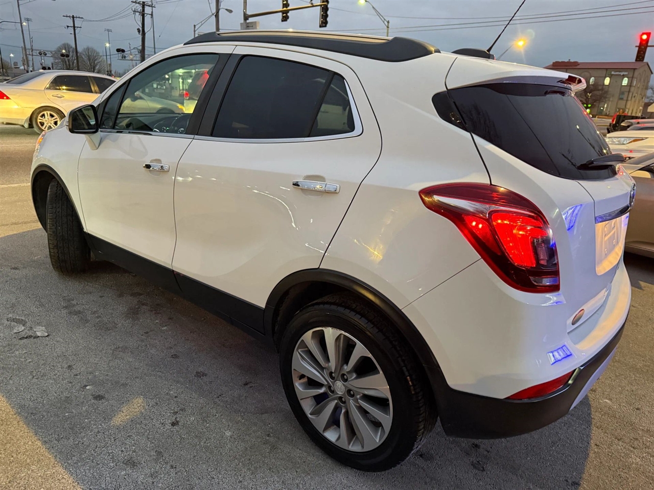 Buick Enclave Essence FWD 2022