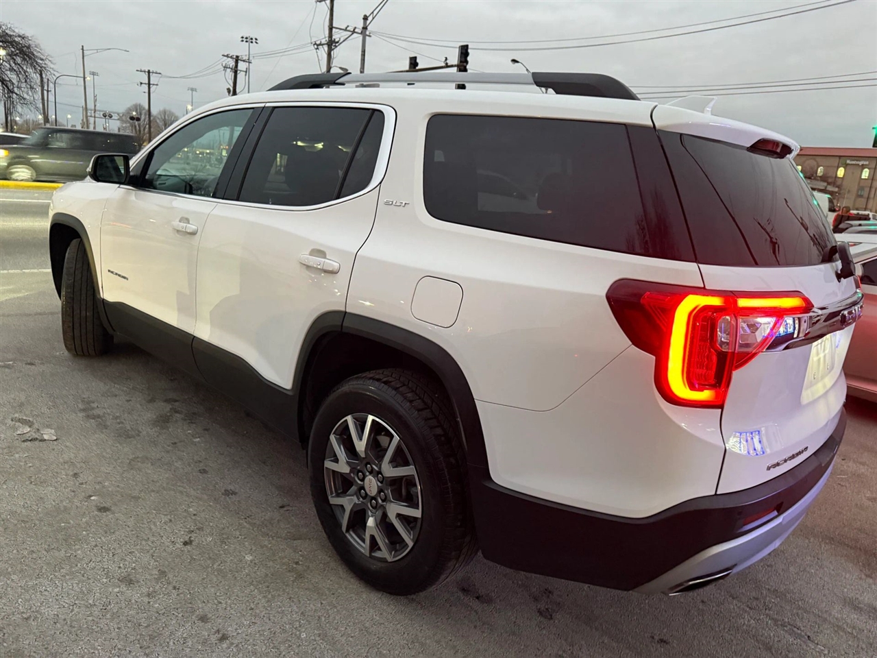 GMC Acadia SLT AWD 2023