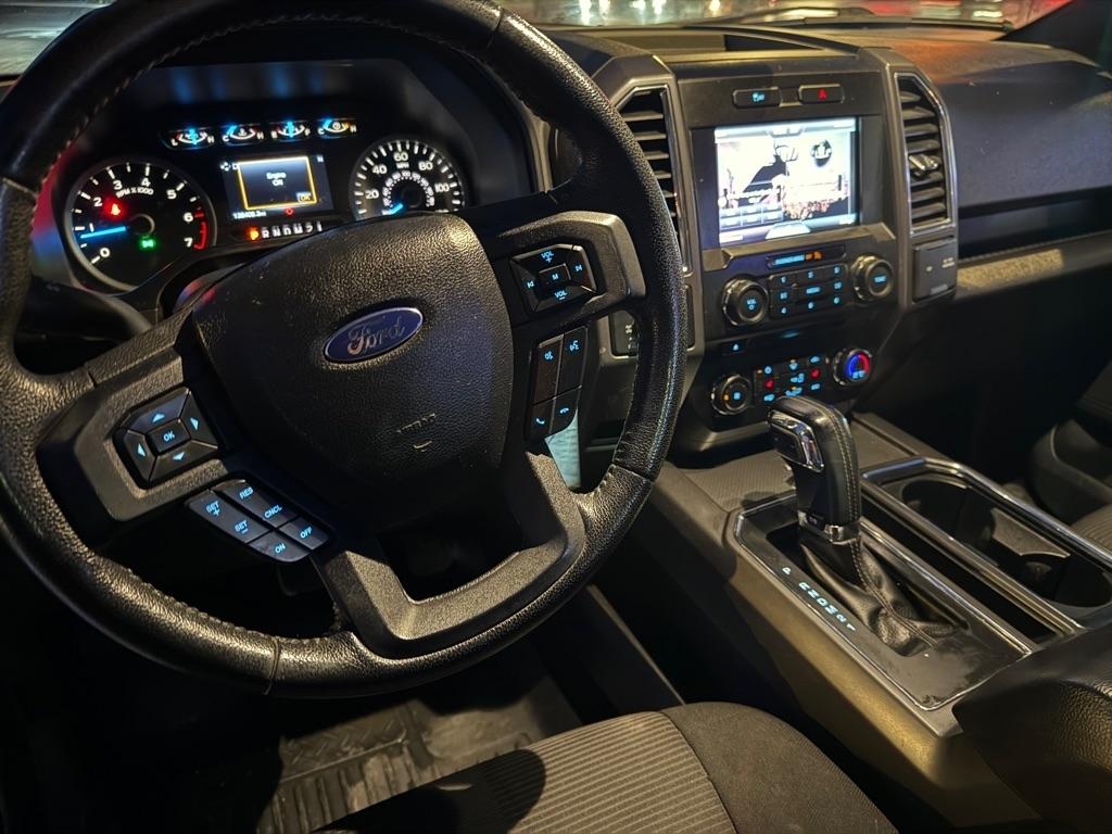 Ford F-150 XL SuperCrew 5.5-ft. Bed 4WD 2015