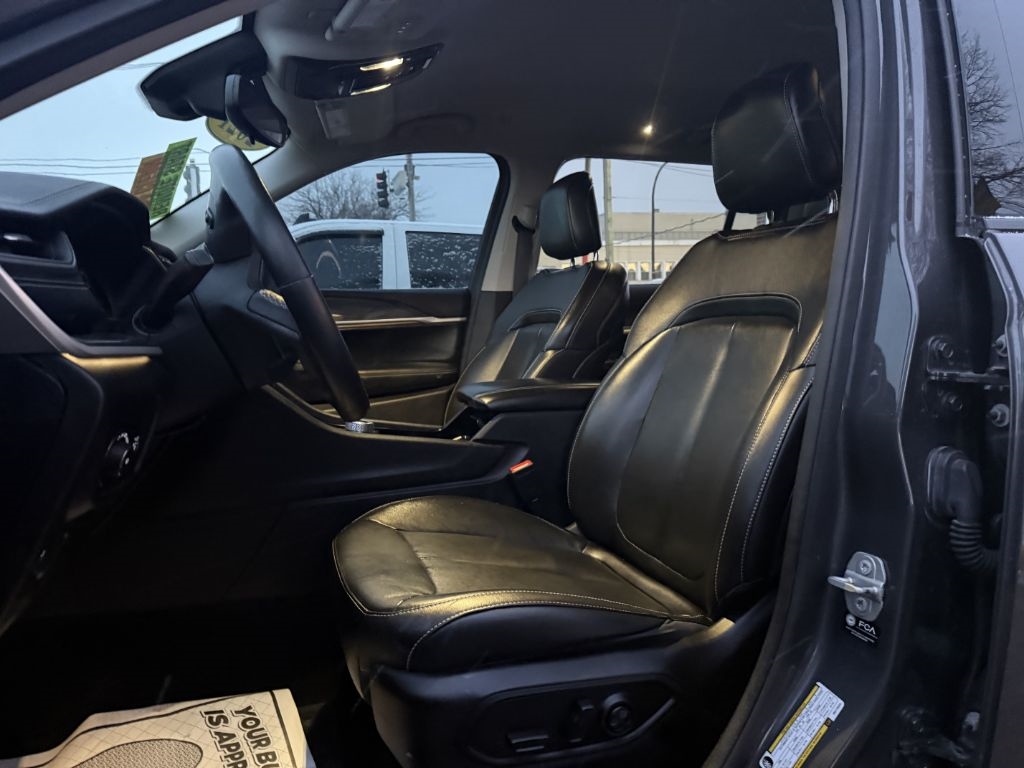 Jeep Grand Cherokee Limited 4WD 2021