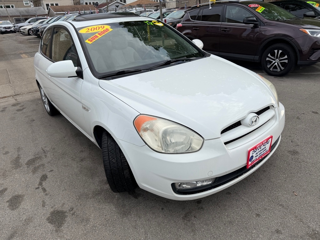 Hyundai Accent SE 3-Door 2009
