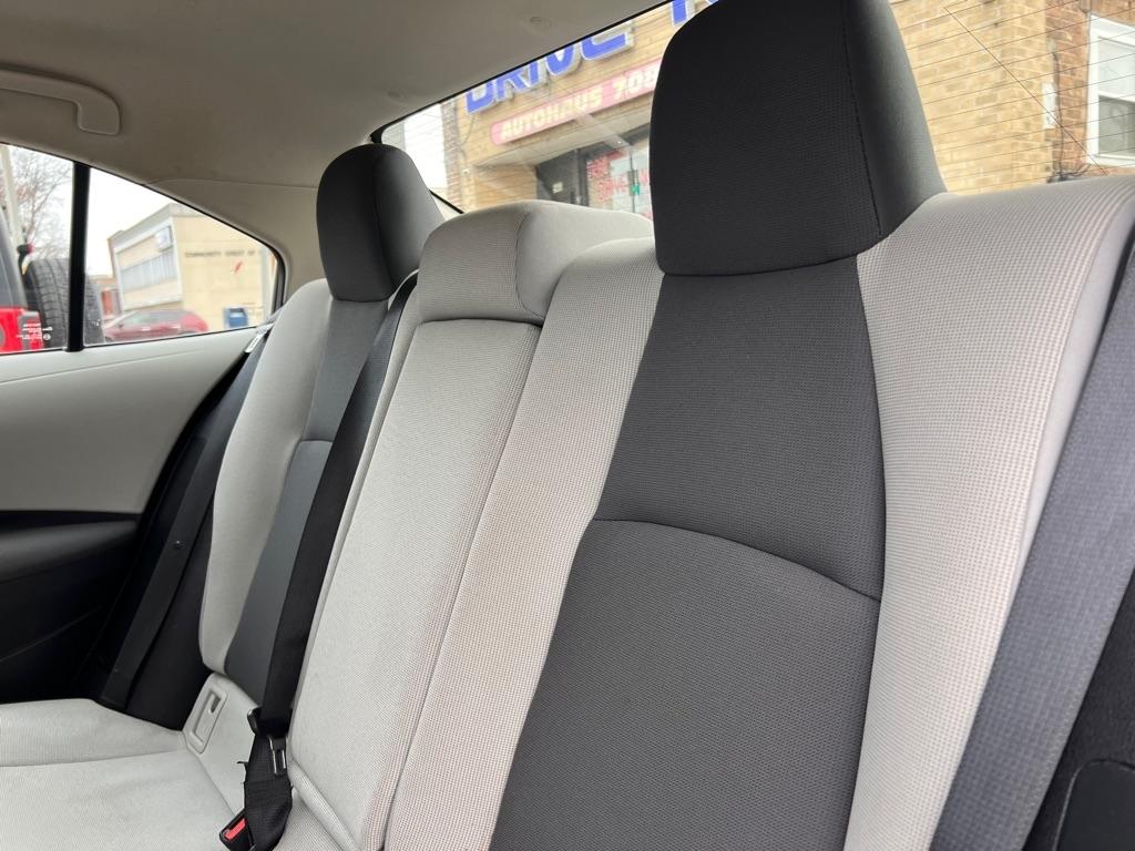 Toyota Corolla LE 2022