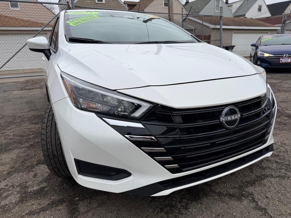 Nissan Versa SV 2025