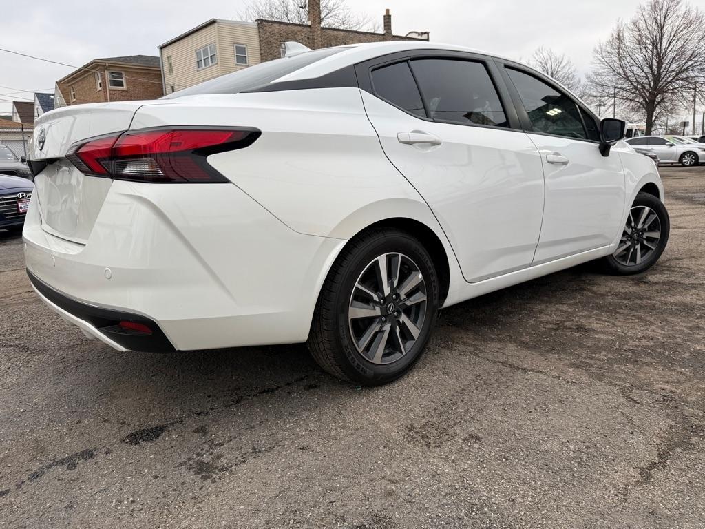 Nissan Versa SV 2025