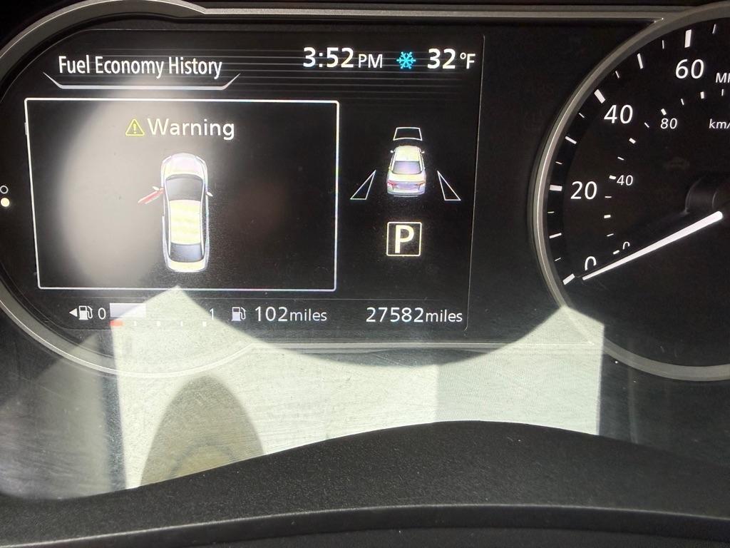 Nissan Versa SV 2025