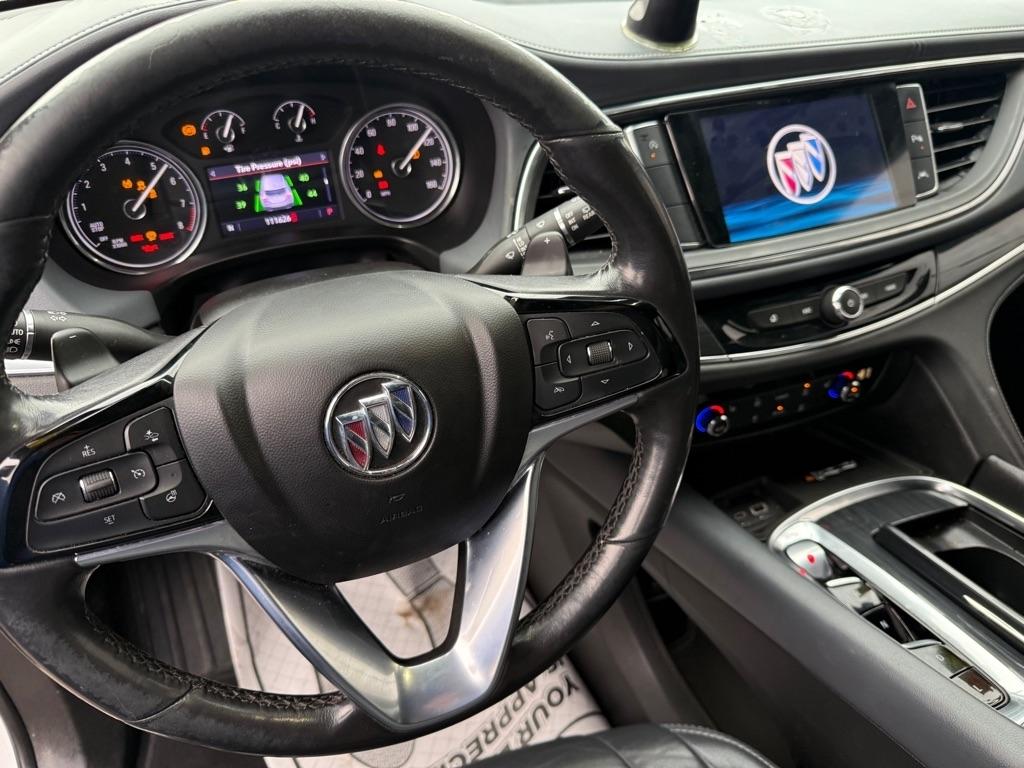 Buick Enclave Essence FWD 2022