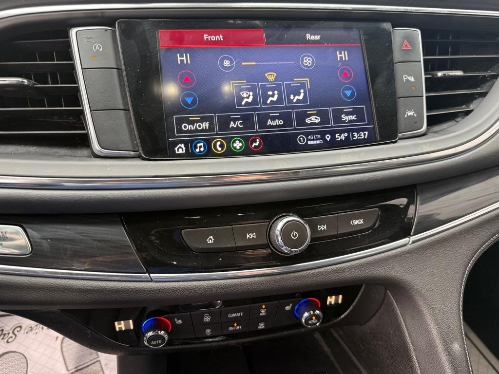 Buick Enclave Essence FWD 2022