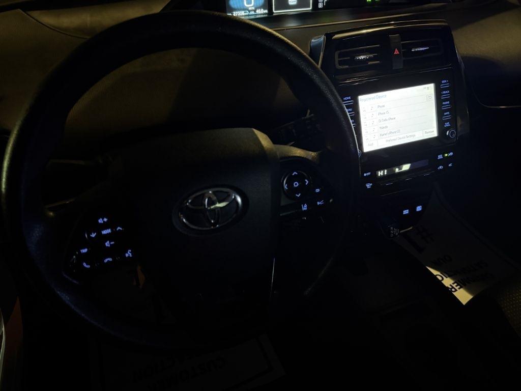 Toyota Prius LE 2022