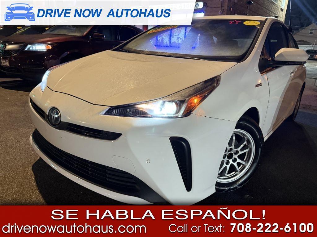 2022 Toyota Prius LE